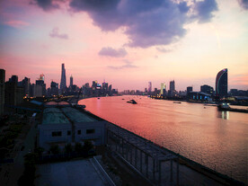 城市夜景图