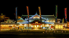 城市夜景图