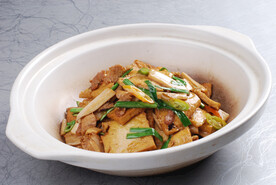 沙锅菌香豆腐