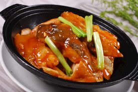 鱼脯焖自制豆腐
