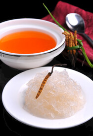 虫草汁烧官燕