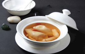 松茸炖花胶