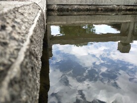 石门