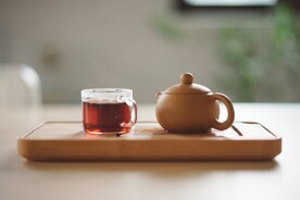 茶杯与茶壶