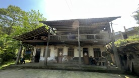 土家吊脚楼民居