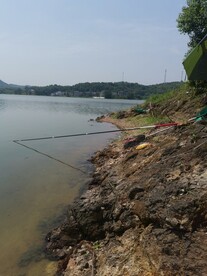 岸边