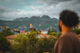 山