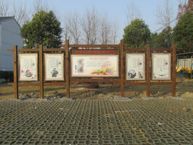 防腐木橱窗画廊展板