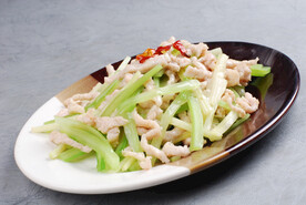 西芹炒肉丝