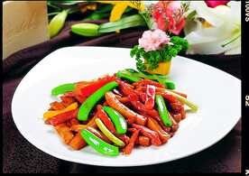 鲜松茸菌炒爽肉
