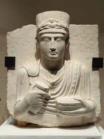 石灰石墓葬雕像叙利亚精品文物展