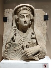 石灰石墓葬雕像叙利亚文物精品展