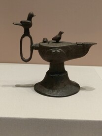 青铜油灯叙利亚精品文物展览