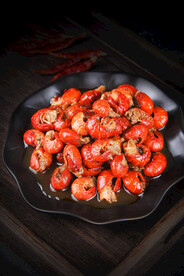 蒜蓉麻辣小龙虾