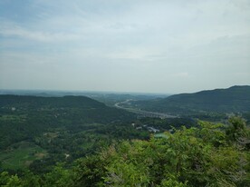丘陵山脉