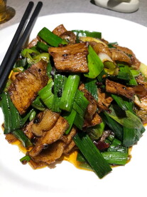 蒜苗盐煎肉