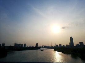 城市日出日落