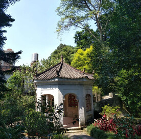 陆川谢鲁山庄