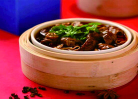 火锅肥肠图片