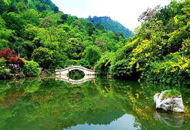 贵阳黔灵山公园