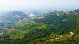 航拍山顶航拍山坡