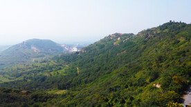 航拍山顶航拍山坡