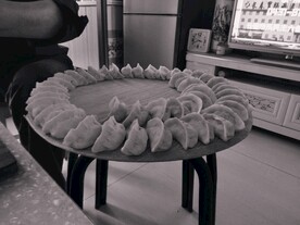 包饺子