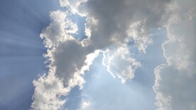 天空蓝天白云光线光晕