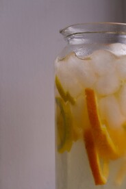 柠檬水            