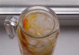 柠檬水            