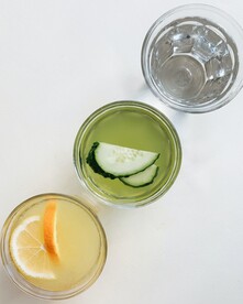 柠檬水            