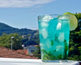 柠檬水            