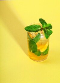 柠檬水            