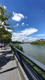 蓝天绿水