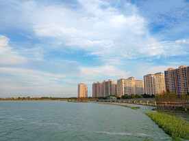 湖边建筑
