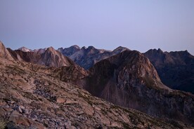 山
