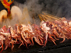 烤鱿鱼高清摄影图