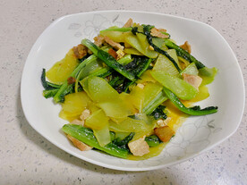 莴笋炒肉片