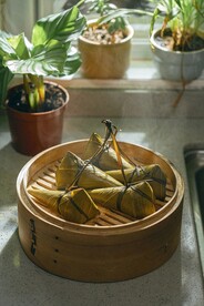 蒸粽子