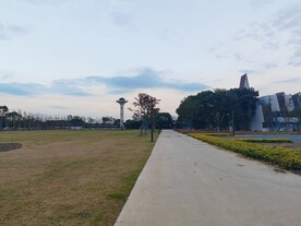 水塔马路