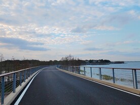 跨湖大桥弯道