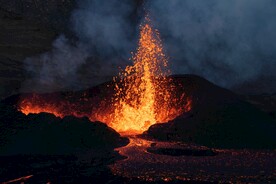 火山熔岩