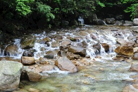 山泉水
