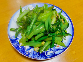 爆炒蒜香菜心