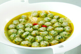 香菜丸子炖豆筋