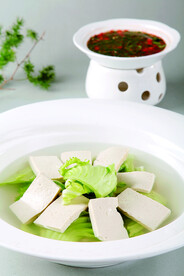 蘸水芹菜豆腐