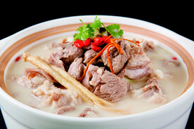 滋补炖羊肉