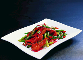 腊八豆炒肥肠