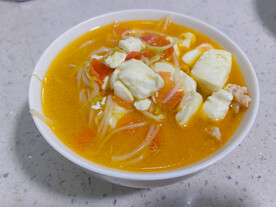 番茄豆腐豆芽汤