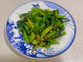 油渣爆炒青菜